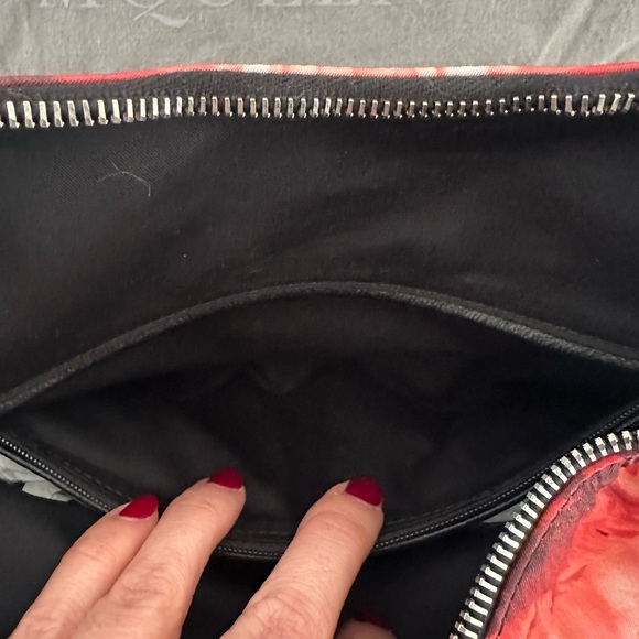 Authentic Alexander McQueen Printed - Nylon De Manta coral bag clutch bag - Picture 5 of 13
